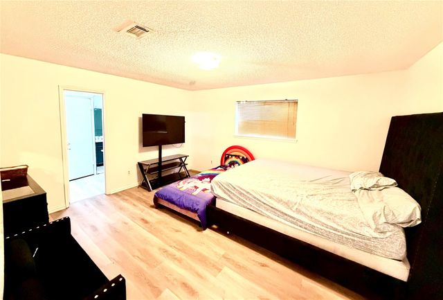 11635 Ridge Run Drive, Houston, TX 77064