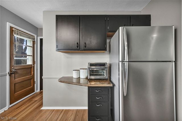 28523 Holly Drive, Olmsted Twp, OH 44070