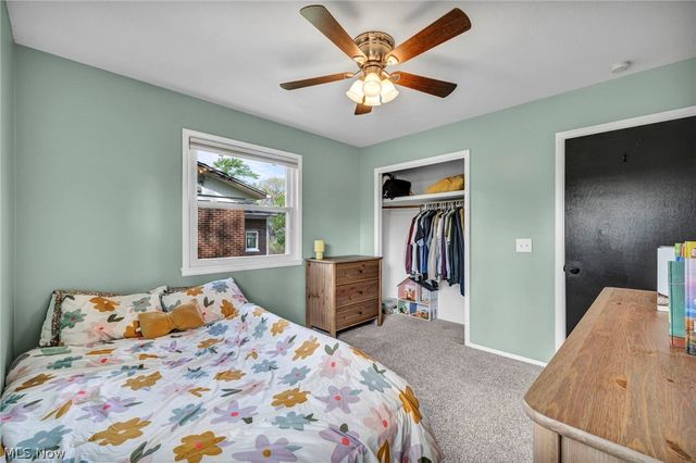 28523 Holly Drive, Olmsted Twp, OH 44070