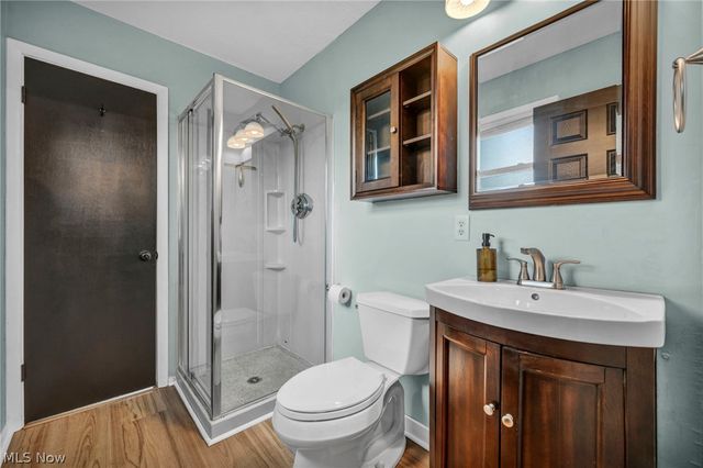 28523 Holly Drive, Olmsted Twp, OH 44070