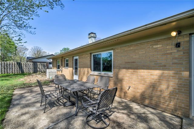 28523 Holly Drive, Olmsted Twp, OH 44070