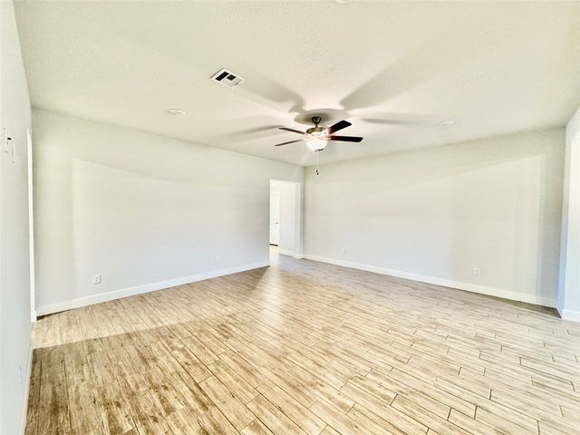 8713 N 63rd East Avenue, Owasso, OK 74055