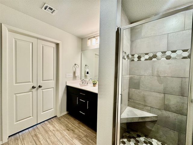 8713 N 63rd East Avenue, Owasso, OK 74055