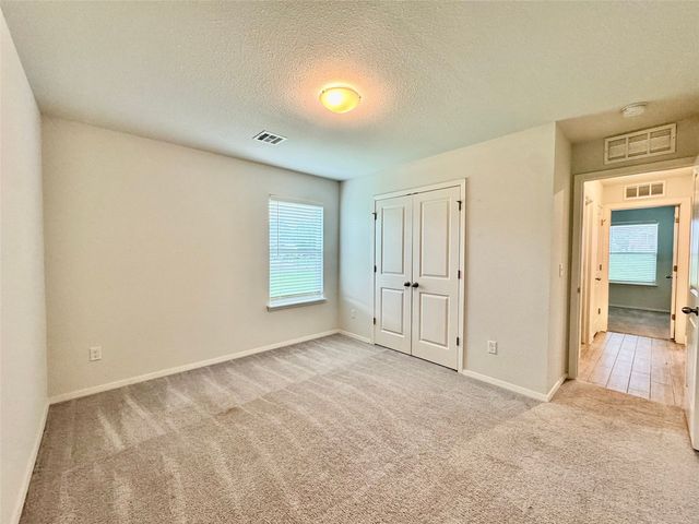 8713 N 63rd East Avenue, Owasso, OK 74055
