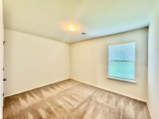 8713 N 63rd East Avenue, Owasso, OK 74055