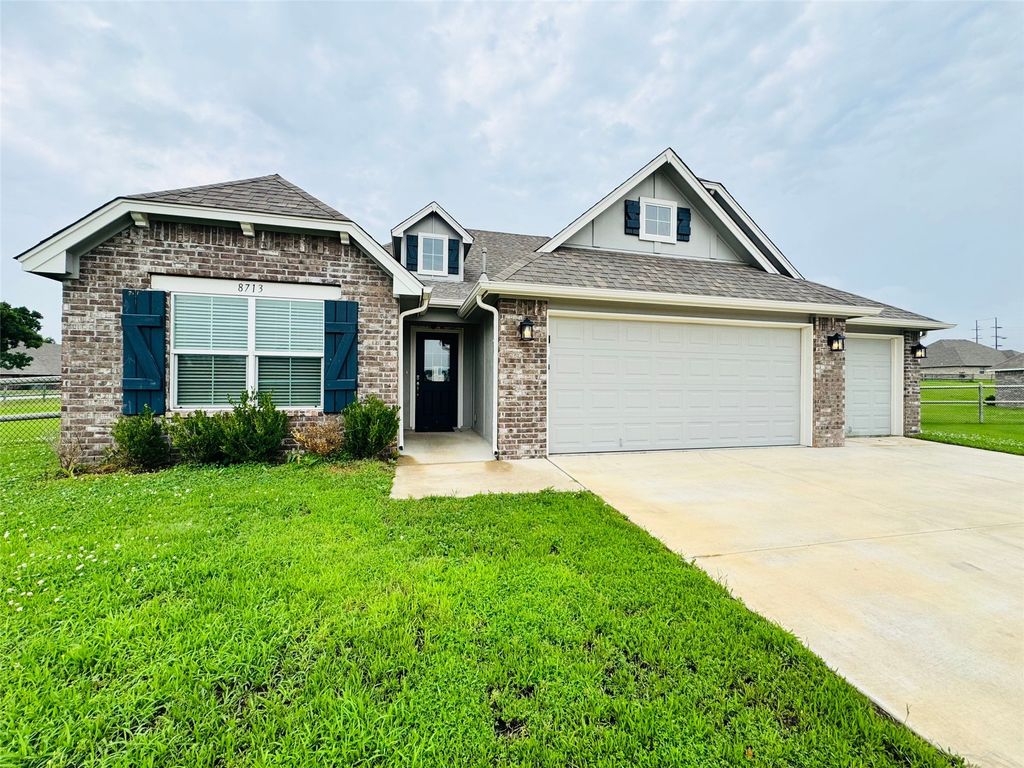 8713 N 63rd East Avenue, Owasso, OK 74055