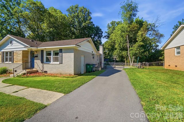 1816 Northcliff Drive, Charlotte, NC 28216