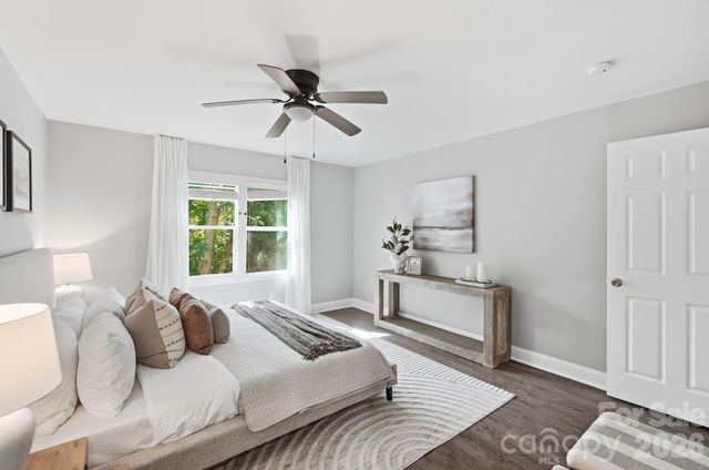 1816 Northcliff Drive, Charlotte, NC 28216