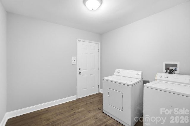1816 Northcliff Drive, Charlotte, NC 28216