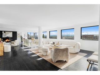 669 N Washington St 901, Denver, CO 80203