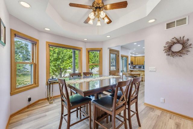 548 Fox River Hills DRIVE, Waterford, WI 53185