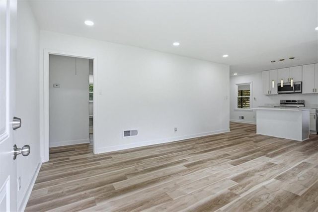 2101 East Drive, Decatur, GA 30032