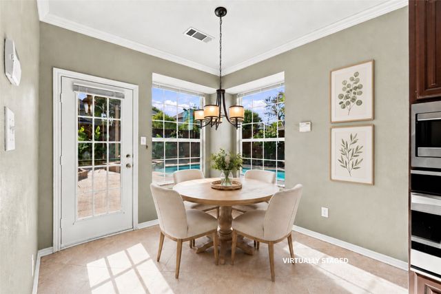 2740 Summertree Drive, Carrollton, TX 75006