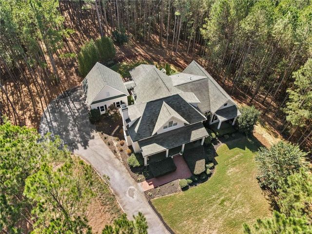 424 Cable Road, Waleska, GA 30183