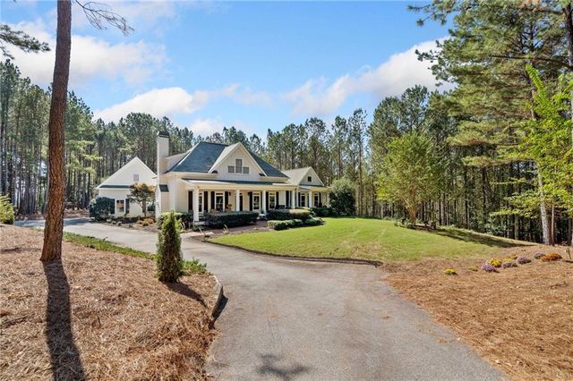 424 Cable Road, Waleska, GA 30183