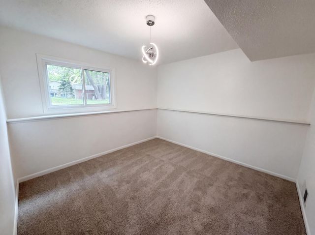 11878 100th Place N, Maple Grove, MN 55369