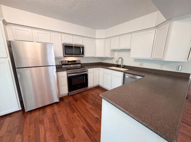 11878 100th Place N, Maple Grove, MN 55369