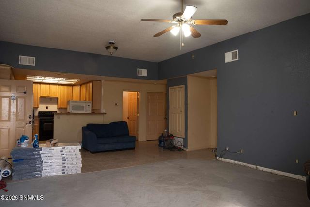 1507 Roadrunner Lane, Las Cruces, NM 88007