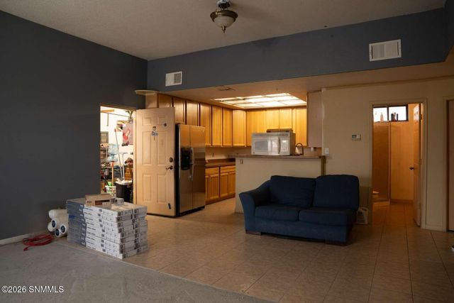 1507 Roadrunner Lane, Las Cruces, NM 88007