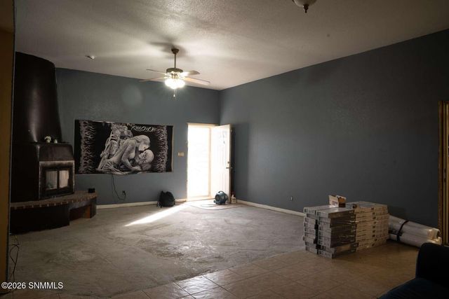 1507 Roadrunner Lane, Las Cruces, NM 88007