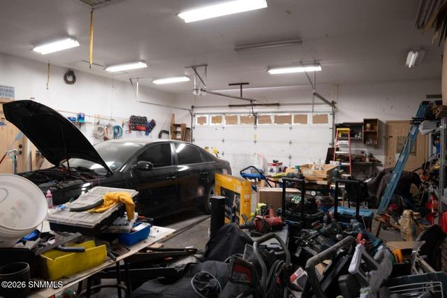 1507 Roadrunner Lane, Las Cruces, NM 88007