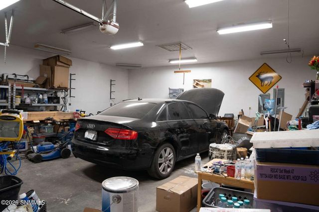 1507 Roadrunner Lane, Las Cruces, NM 88007