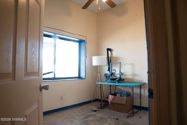 1507 Roadrunner Lane, Las Cruces, NM 88007