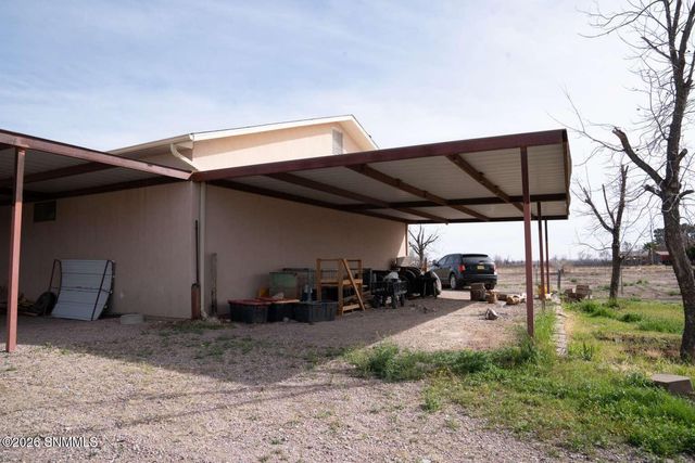 1507 Roadrunner Lane, Las Cruces, NM 88007