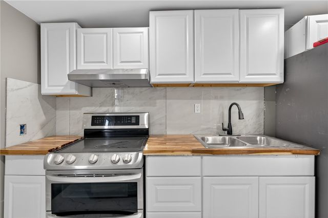 15 Baltimore Street, Providence, RI 02909