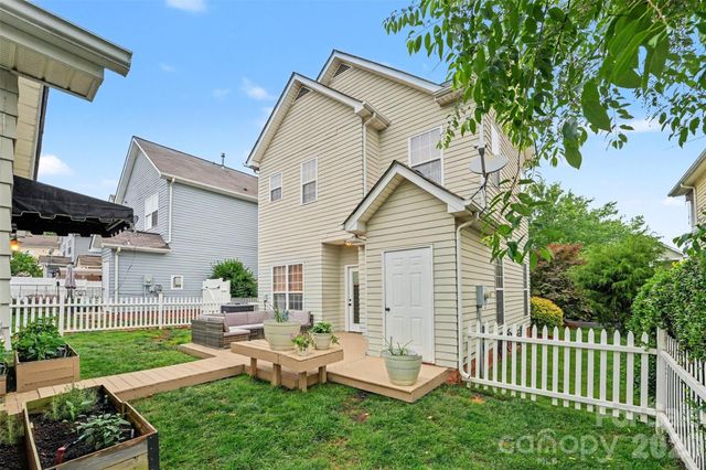 116 E Decatur Avenue, Mooresville, NC 28117
