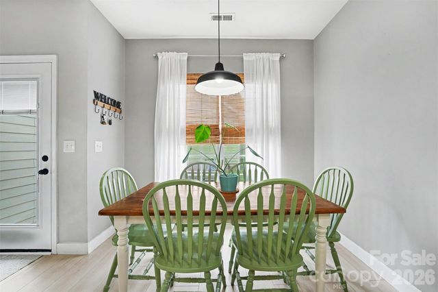 116 E Decatur Avenue, Mooresville, NC 28117