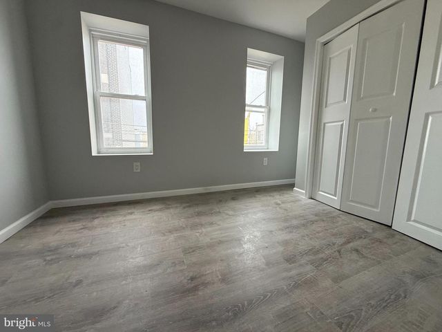 2447 INGERSOLL ST, Philadelphia, PA 19121