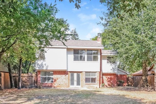 7811 Goldengrove Drive, Spring, TX 77379