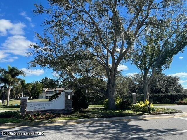 1273 Killian Drive NE, Palm Bay, FL 32905