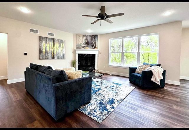 4801 Piper LANE, Mount Pleasant, WI 53403