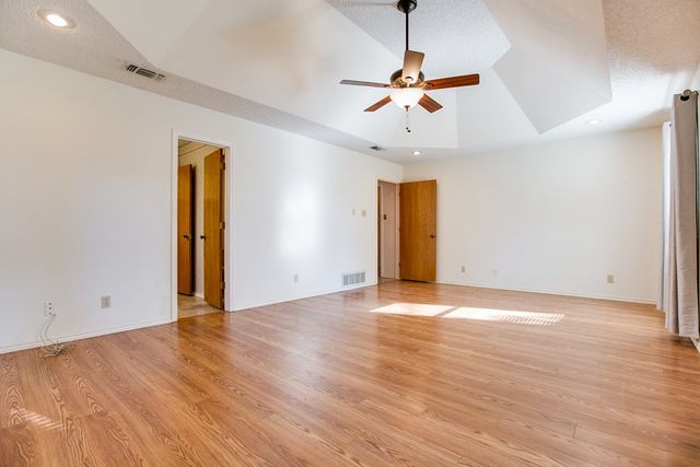 3214 Cedarhill Dr, San Angelo, TX 76904