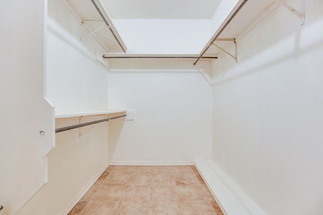 3214 Cedarhill Dr, San Angelo, TX 76904