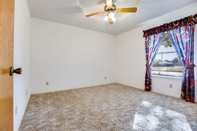 3214 Cedarhill Dr, San Angelo, TX 76904