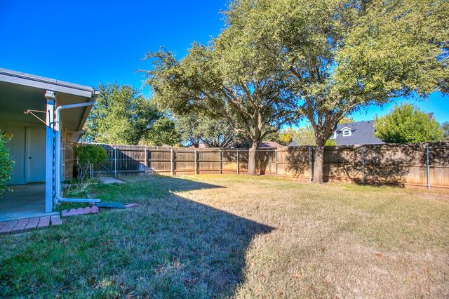 3214 Cedarhill Dr, San Angelo, TX 76904