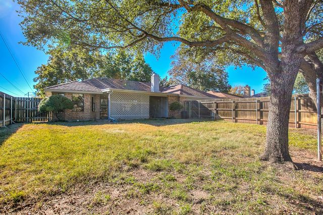 3214 Cedarhill Dr, San Angelo, TX 76904