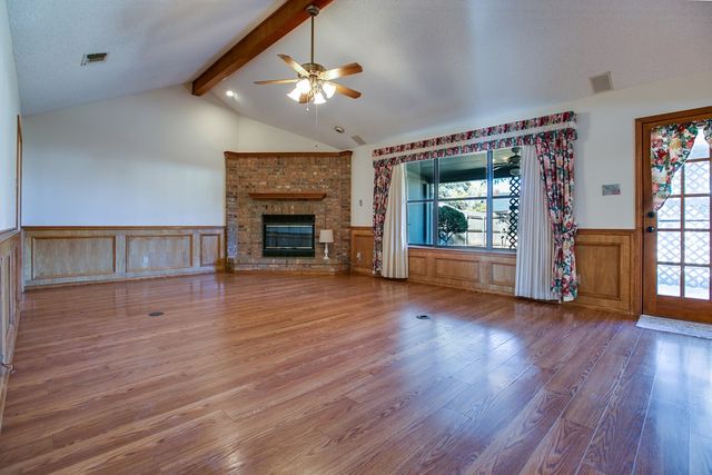 3214 Cedarhill Dr, San Angelo, TX 76904