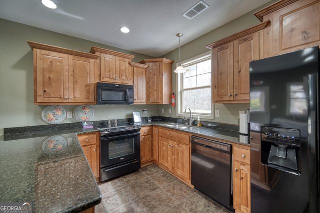 22 Bonney Ridge Road, Blairsville, GA 30512