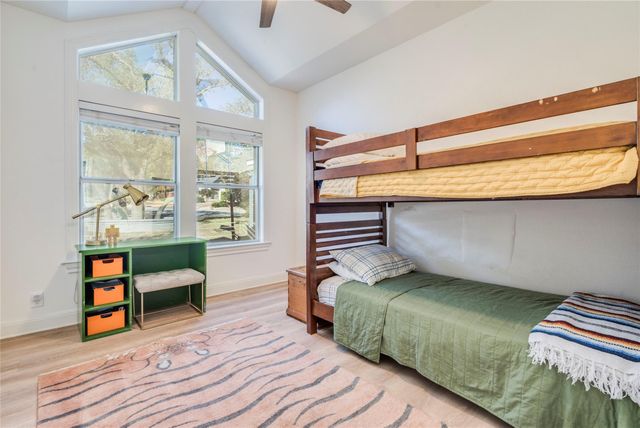 106 Rupen CT, Lakeway, TX 78734