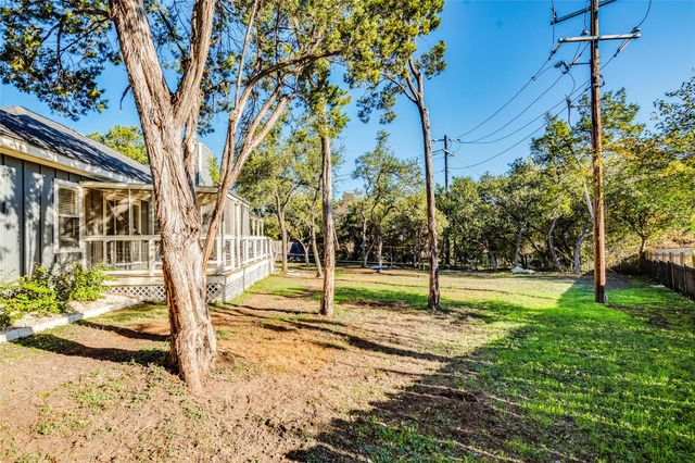 106 Rupen CT, Lakeway, TX 78734