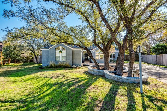 106 Rupen CT, Lakeway, TX 78734