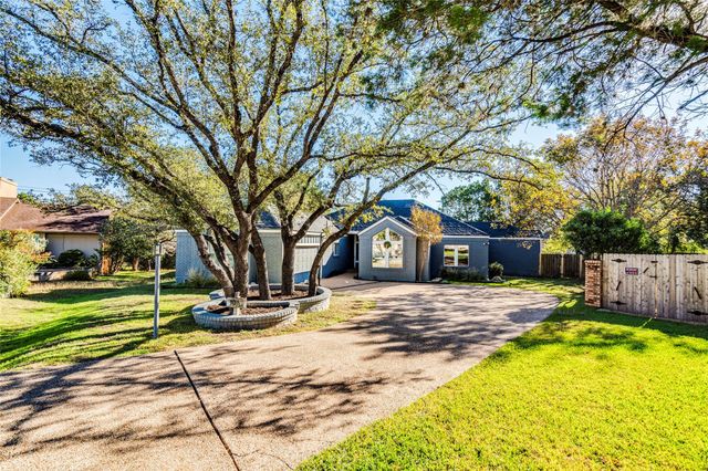 106 Rupen CT, Lakeway, TX 78734