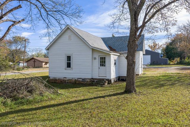 277 E Grove Street, Magazine, AR 72943