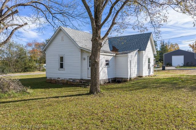 277 E Grove Street, Magazine, AR 72943