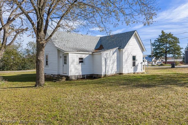 277 E Grove Street, Magazine, AR 72943