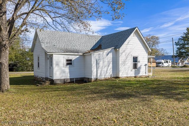 277 E Grove Street, Magazine, AR 72943